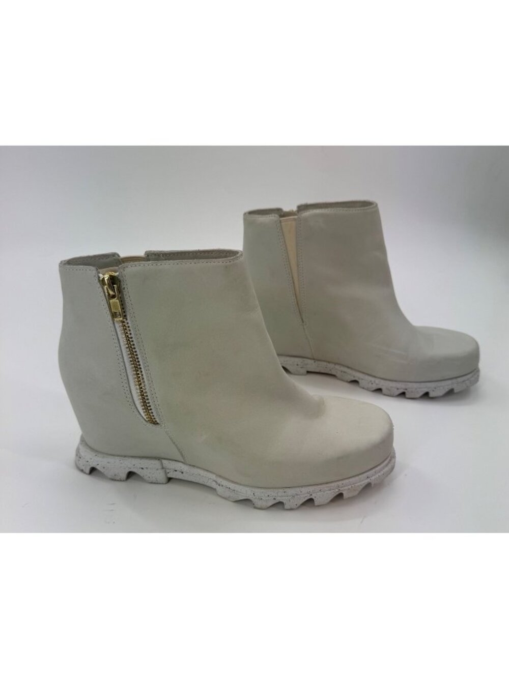 Sorel Joan of Arctic Womens White Leather Wedge Ankle Boots Size 11